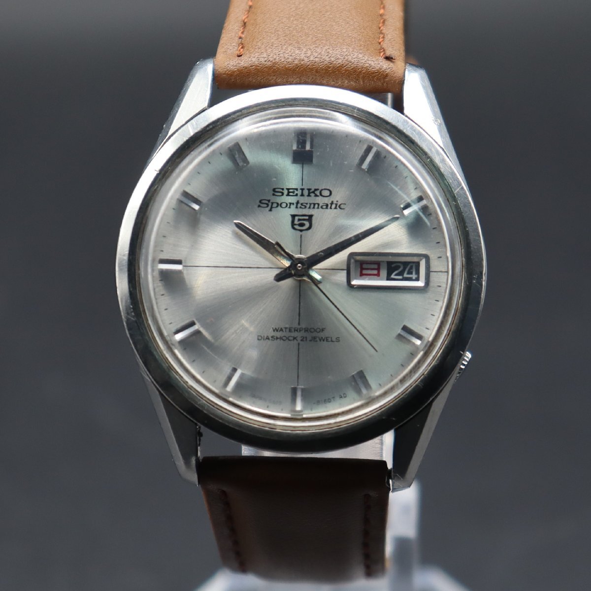 SEIKO Sportsmatic 5 セイコー スポーツマチック 6619-8250 自動巻き 21石 1966年製 クロスライン 日デイデイト 新品革ベルト メンズ腕時計_画像3