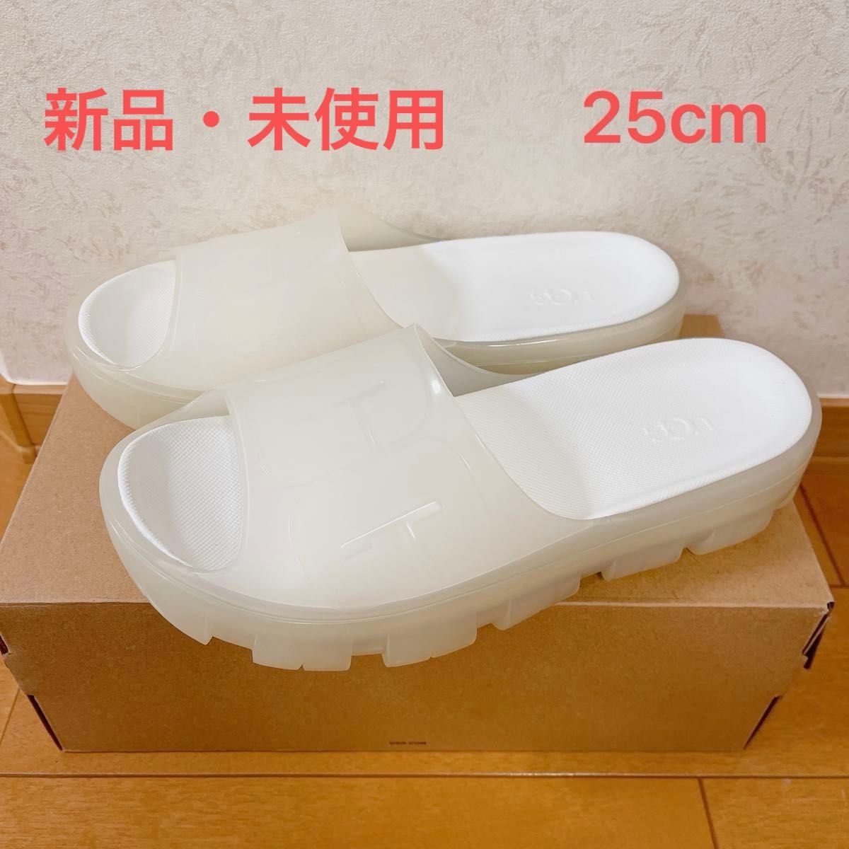 ◎UGG サンダル 白 25cm ◎UGG サンダル 白 25cm