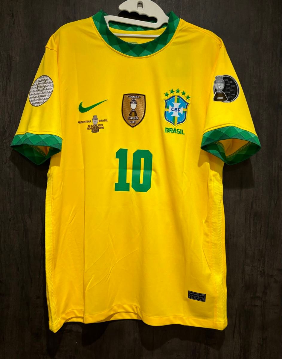ブラジル代表　ユニフォーム　ネイマール
