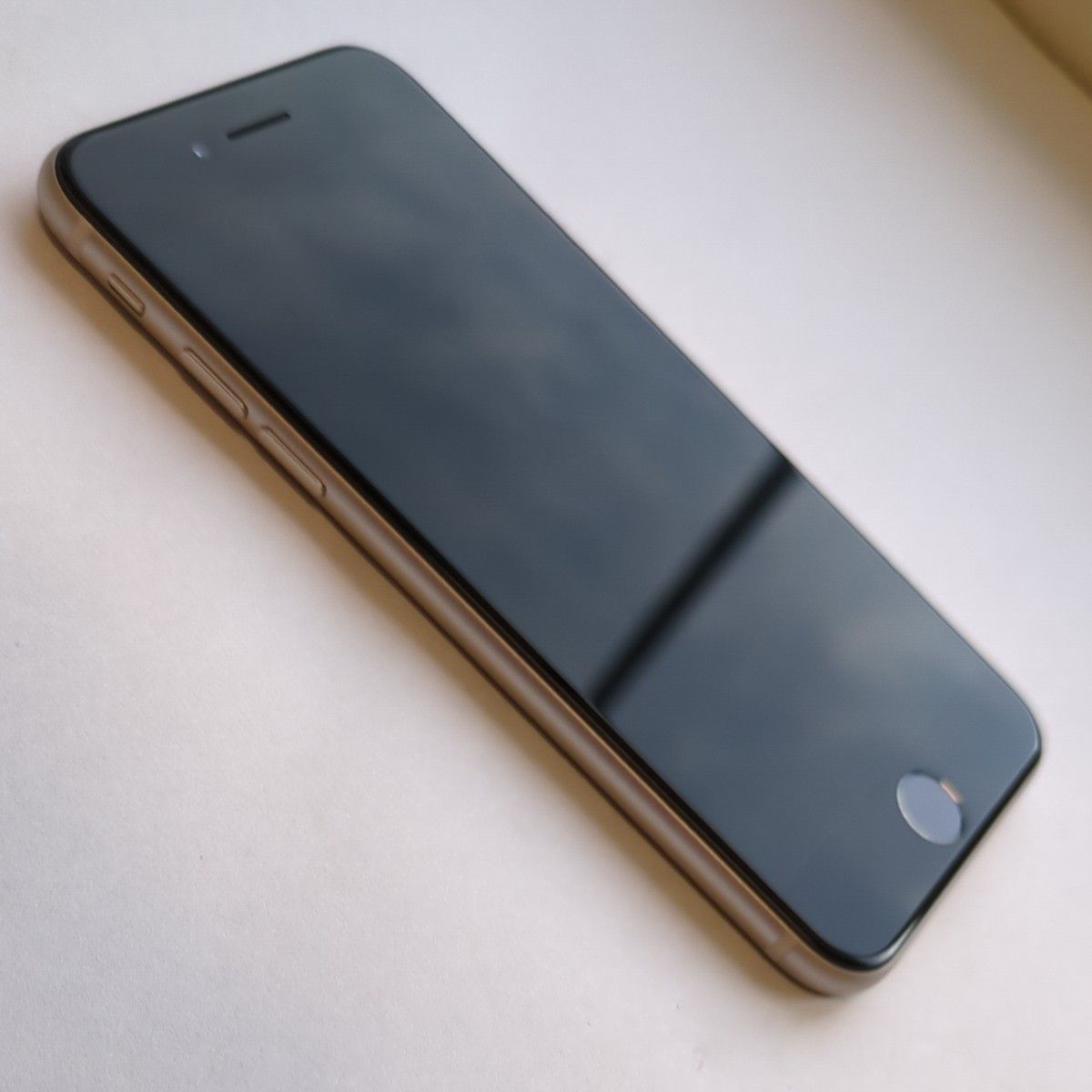 週末限定値下げApple iPhone SE 第3世代 64GB スターライト SIM 週末限定値下げApple iPhone SE 第3世代 64GB スターライト SIM
