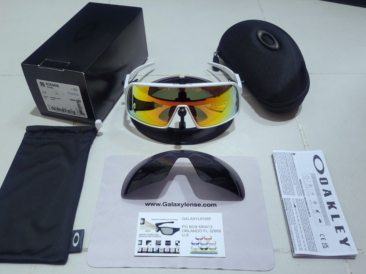 正規品 新品 偏光レンズ2枚付き OAKLEY SUTRO オークリー 正規品 新品 偏光レンズ2枚付き OAKLEY SUTRO オークリー