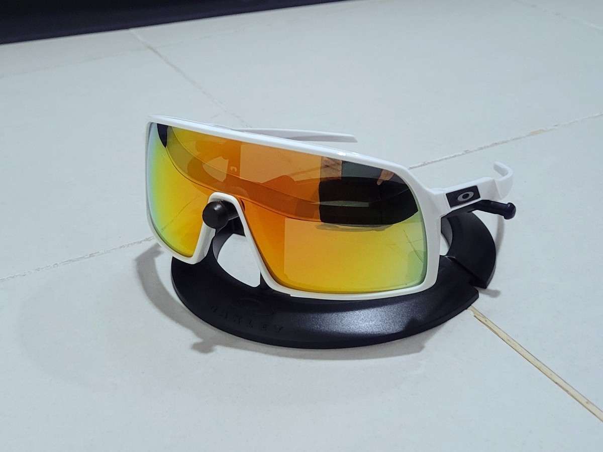 正規品 新品 偏光レンズ2枚付き OAKLEY SUTRO オークリー スートロ Ruby Black Polarized ルビー ブラック ポラライズド ストロ サングラス