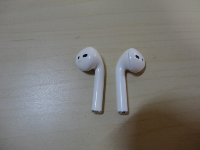 [送料無料 即決] Apple Airpods (第2世代) ワイアレス充電ケース USED おまけつき