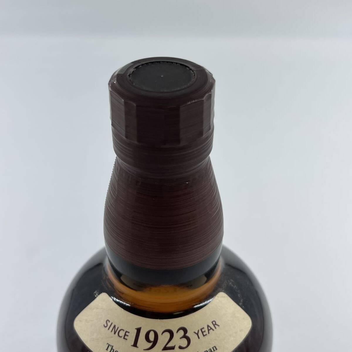 K5 【大阪限定・未開栓】山崎 箱付 700ml シングルモルト ウイスキー サントリー 43% 1923年 YAMAZAKI WHISKY _画像5