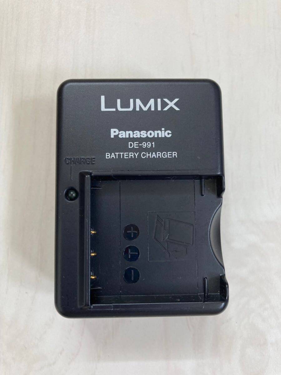 Panasonic パナソニック LUMIX DMC-FX7 コンパクト デジタルカメラ 充電器 _画像8