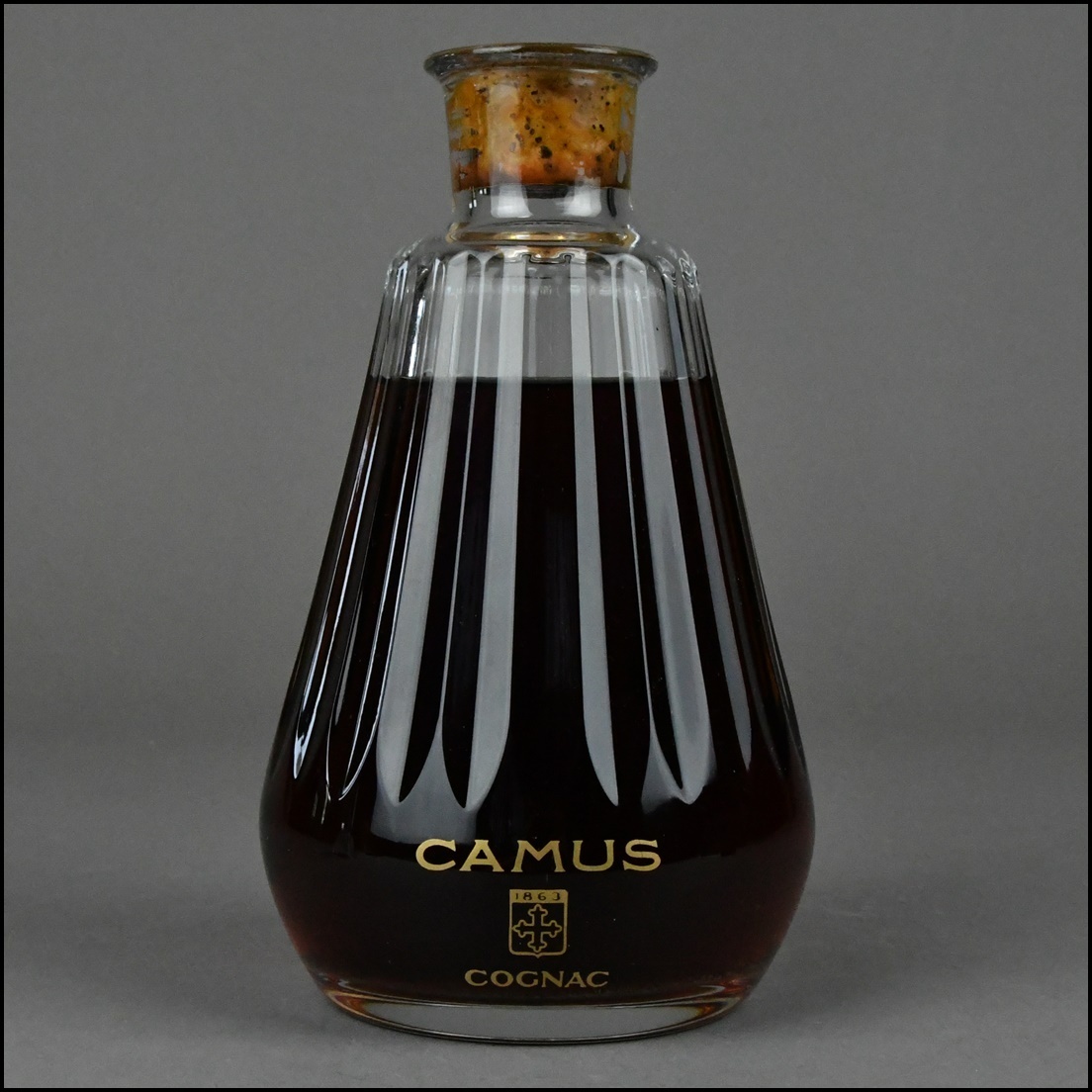 【CAMUS】カミュ コニャック【baccarat】バカラ クリスタル ボトル デキャンタ 古酒 の画像2