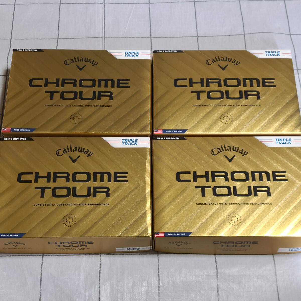 【外箱にダメージ有り】キャロウェイ CHROME TOUR トリプルトラック ホワイト 2024年モデル ゴルフボール 4ダース