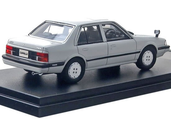 ハイストーリー 1/43 マツダ カペラ セダン 2000 GT-X 1982 ドーバーホワイト (HS275WH)_画像3