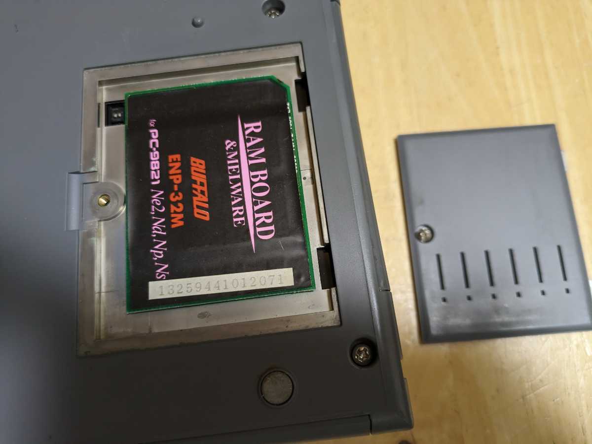 PC-9821Np ( память максимальный повышение,HDD оригинальный 810MB, жидкокристаллический. конденсатор предотвращение заменен )
