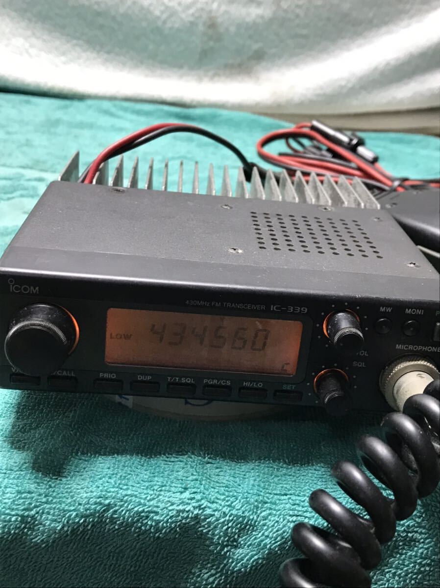 [CV0252]iCOM IC-339 430MHz FM transceiver Mike attaching 