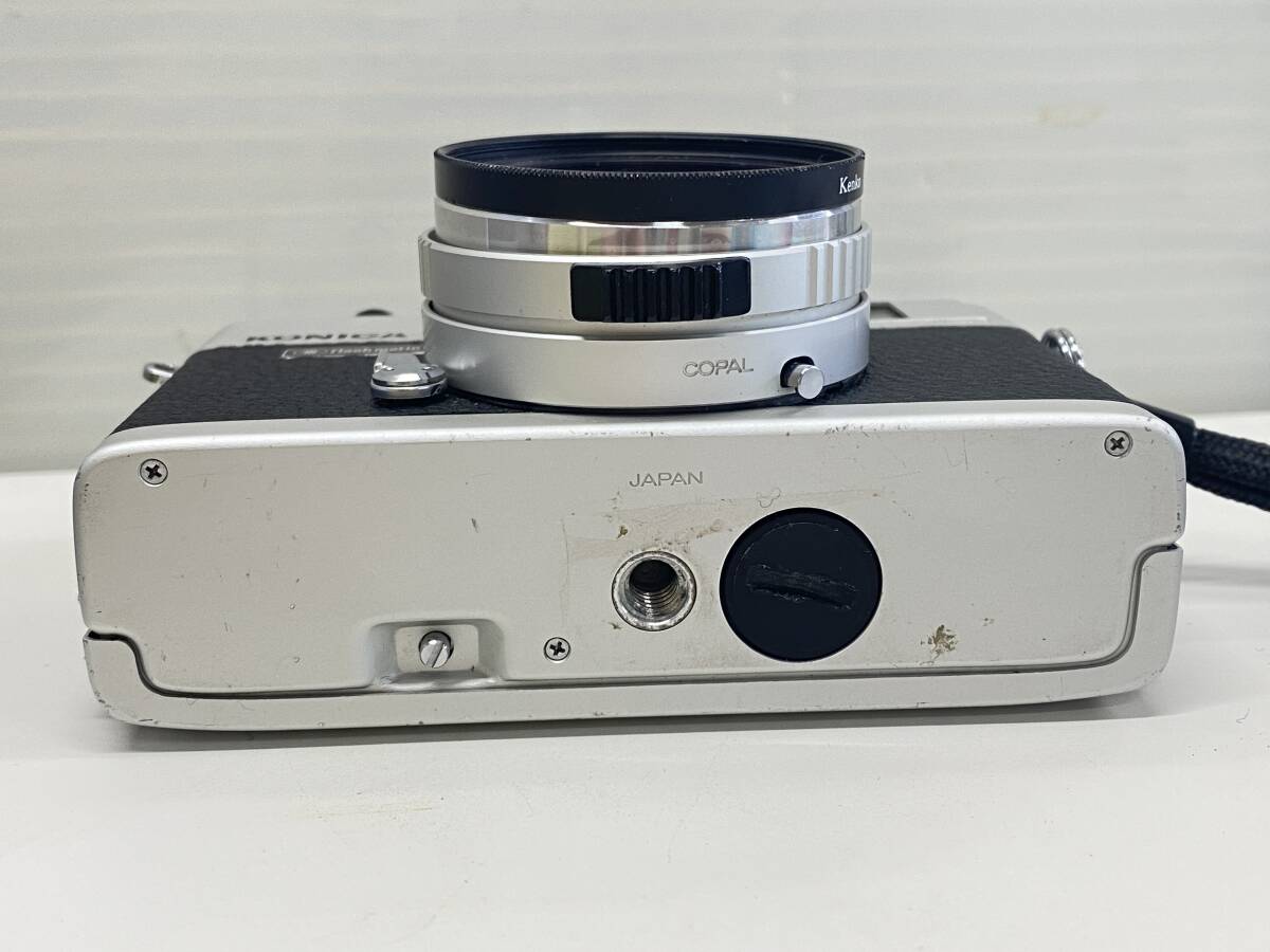 M-6186 【同梱不可】980円～ 中古品　KONICA/コニカ　C35　コンパクト　フィルムカメラ　1:2.8　f=38ｍｍ　マニュアルフォーカス　_画像8