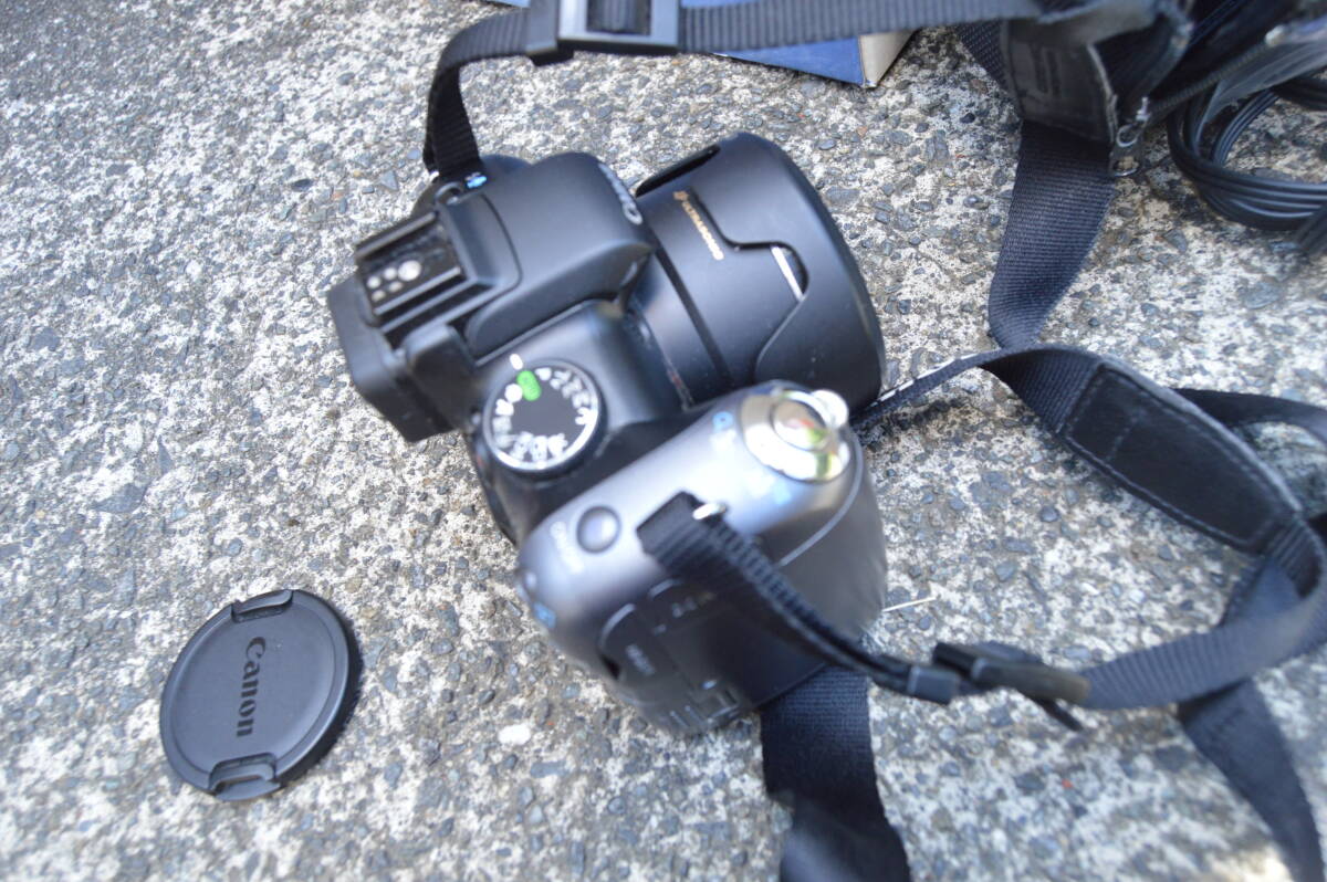 ジャンク品 動作未確認 Canon キヤノン PowerShot SX10 IS コンパクトデジタルカメラ _画像6