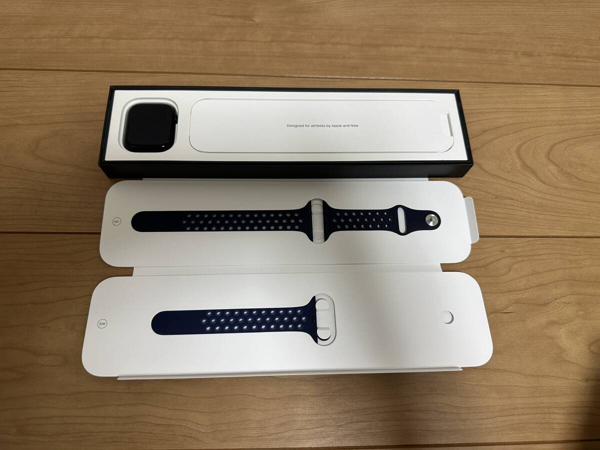 Apple Watch Series 7 Nike GPS модель 45mm aluminium кейс 