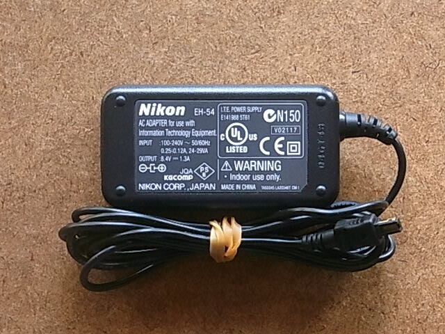 純正 ニコン NIKON EH-54　ACアダプター 8.4V/1.3A 送料230円　中古_画像1