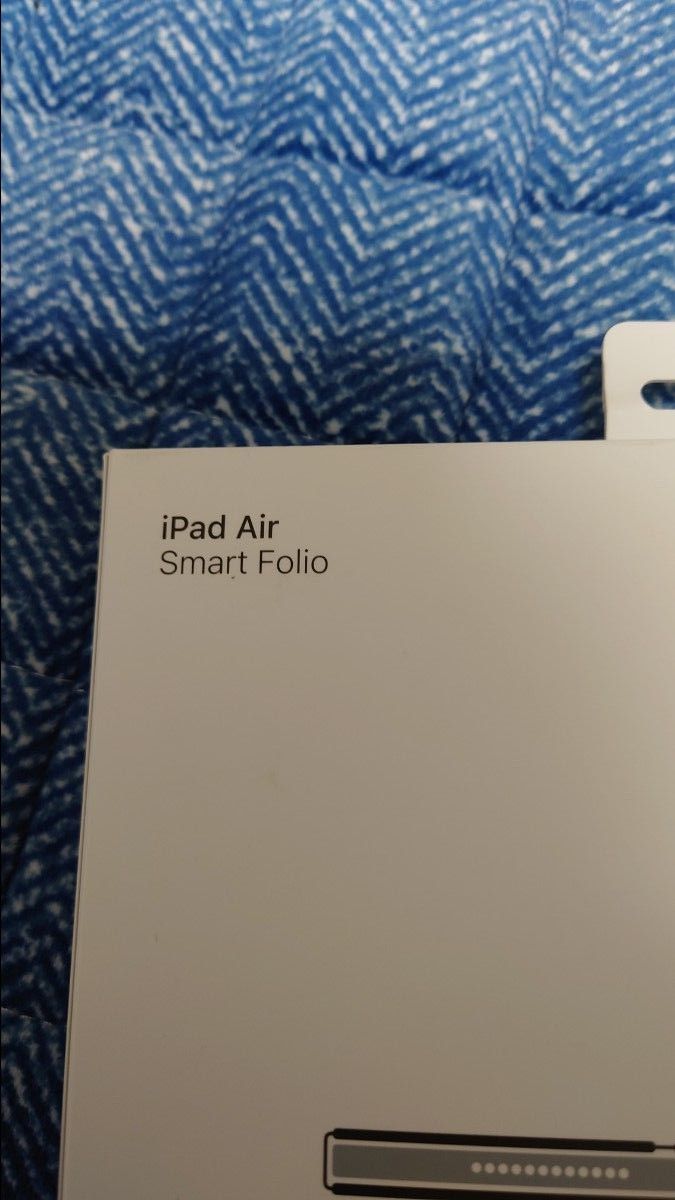即決 Apple純正カバーケース 第4世代 iPad Air/第5世代iPad Air対応 Smart Folio★ダークチェリー