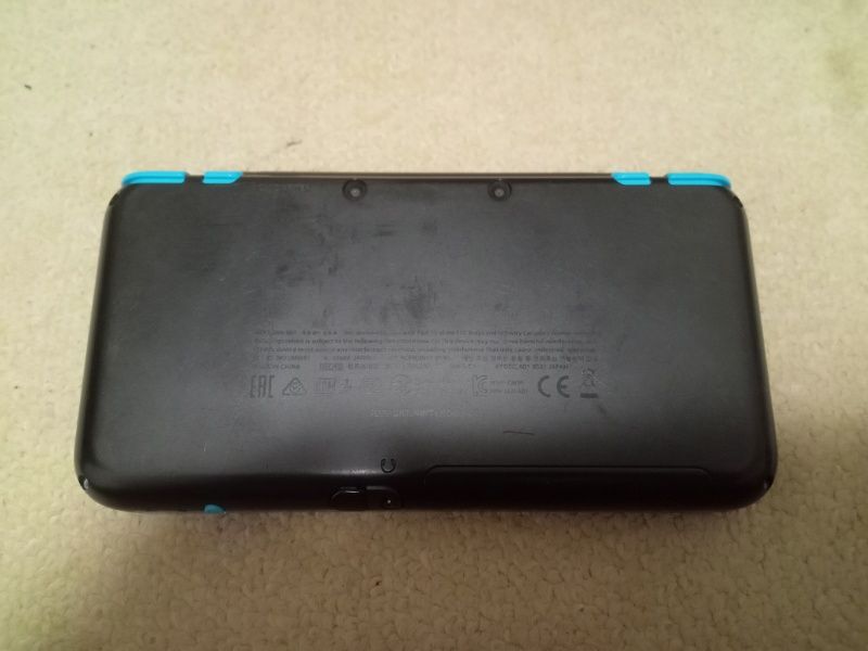 new 2DS XL LL 本体(ブラック×ターコイズ) 欧州版 海外版 中古 new 2DS XL LL 本体(ブラック×ターコイズ) 欧州版 海外版 中古