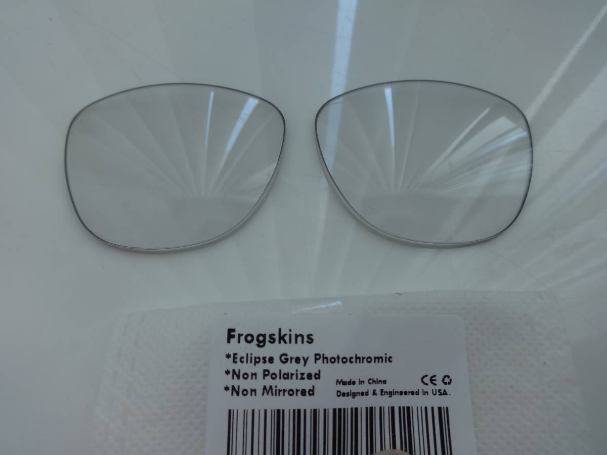 3SET限り！超処分価格★OAKLEY オークリーFrogskins フロッグスキン用 カスタム調光ハイグレードレンズ Frogskin Photochromic Transition _画像2