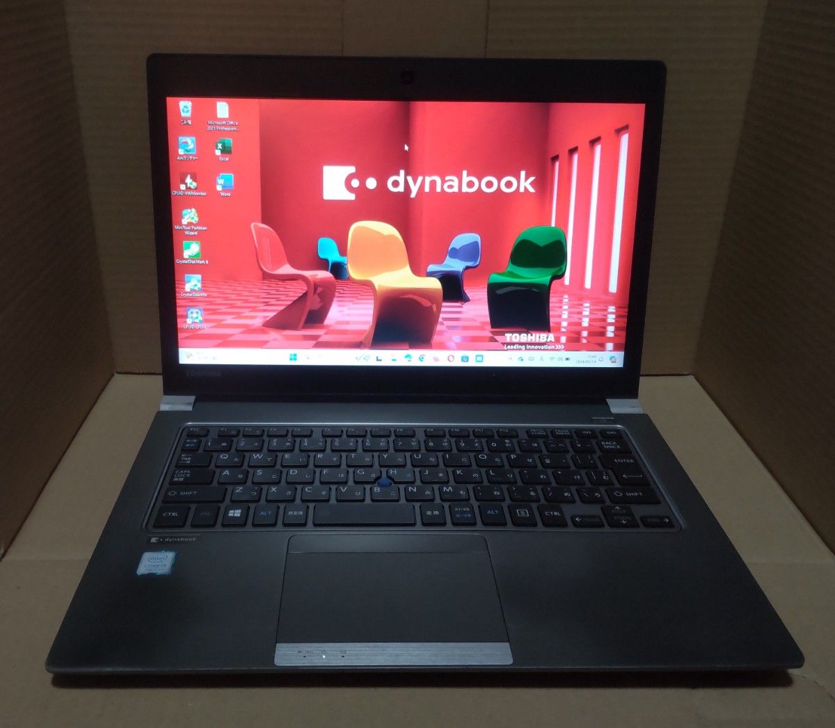 東芝 dynabook R63/M i5 8250U 8GB 256GB 13.3型HD 1366×768 Office2021