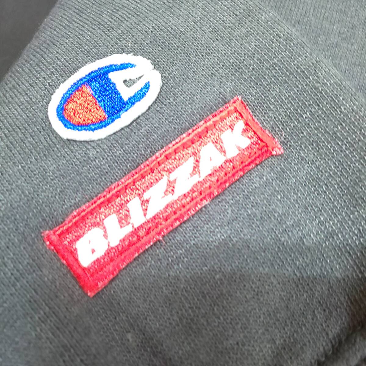 ◎未使用/保管品◎非売品 Champion USA × BLIZZAK パーカー 企業コラボ オンワード樫山 即発送_画像3