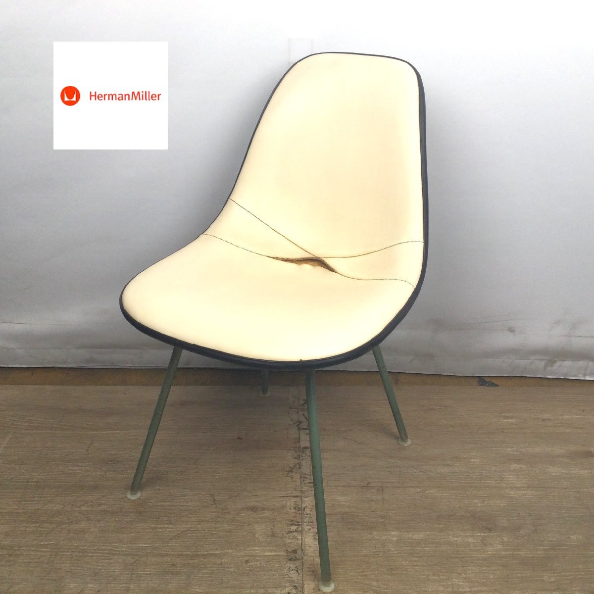 ☆1205 Herman Miller ハーマンミラー DSX FRP サイドシェル ☆1205 Herman Miller ハーマンミラー DSX FRP サイドシェル