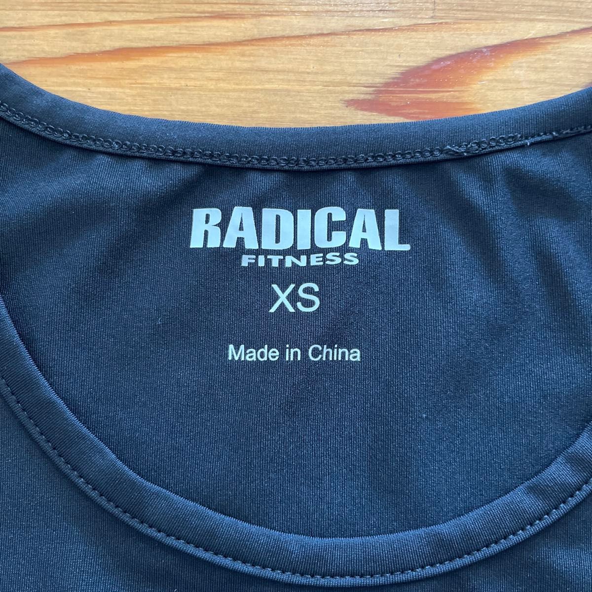 RADICAL FITNESS ラディカルフィットネス☆INFINITY RADICALタンクトップ☆ブラック×ピンク☆XSサイズ