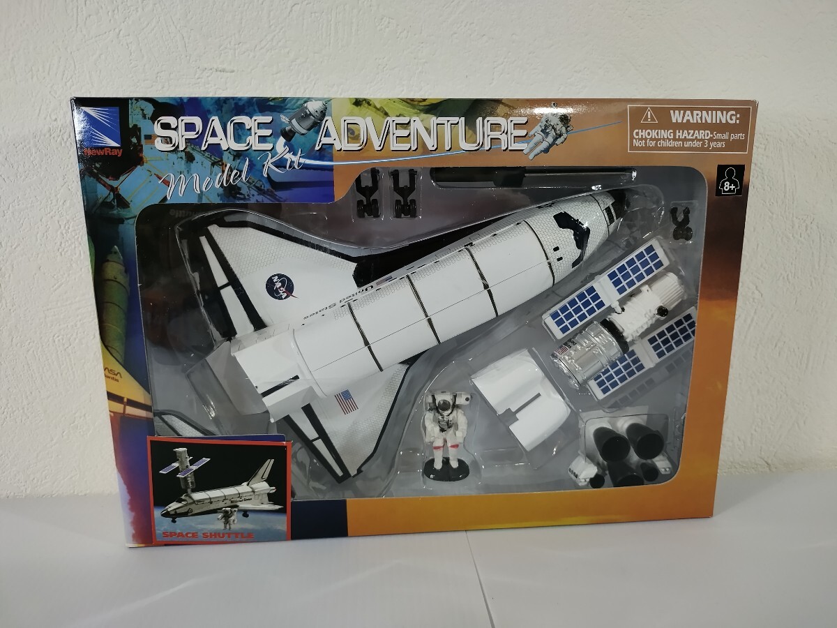[ бесплатная доставка ]NewRay SPACE ADVENTURE Space Shuttle Rocket космос стойка месяц поверхность машина фигурка редкость редкий 