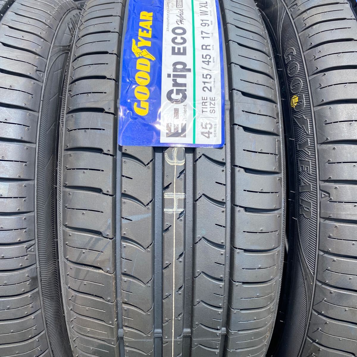 23 год производства 215/45R17 GOODYEAR E-Grip ECO EG01 новый товар не использовался товар 