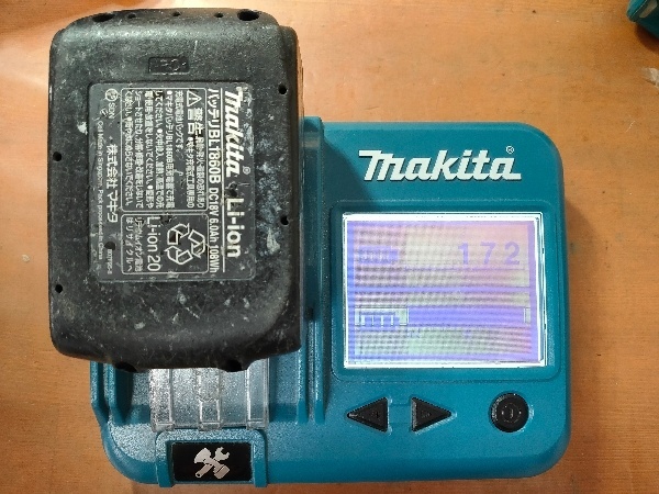マキタ(Makita) 充電式インパクトドライバ(青) 18V 6Ah 純正バッテリ2本・充電器・ケース付 TD171DRGX 動作確認済み オーバーホール済み_画像10