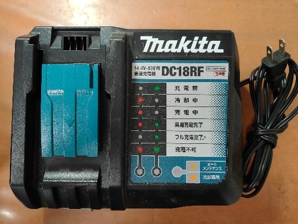 マキタ(Makita) 充電式インパクトドライバ(青) 18V 6Ah 純正バッテリ2本・充電器・ケース付 TD171DRGX 動作確認済み オーバーホール済み_画像6