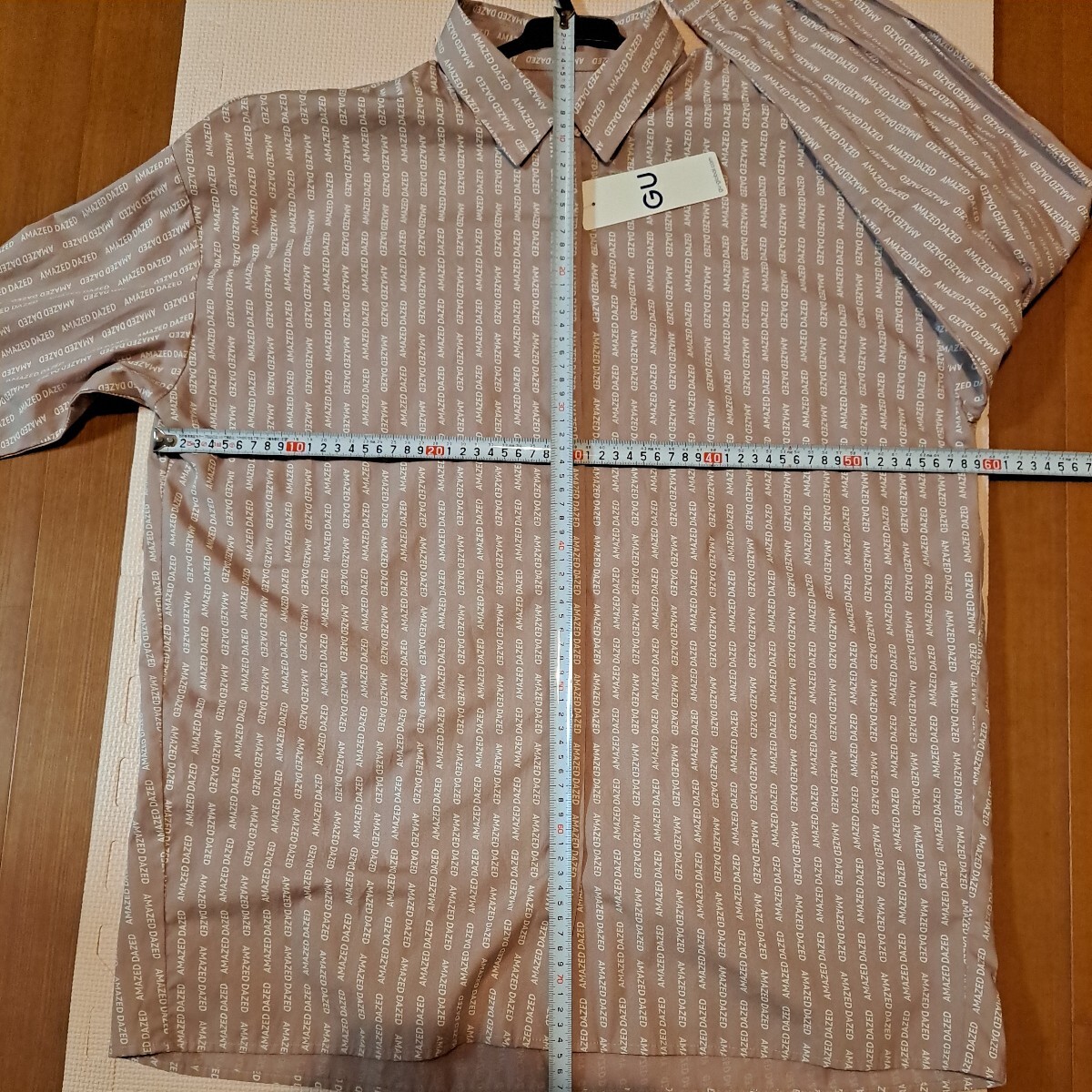 【新品タグ付き】ＧＵ ロゴオーバーサイズシャツ AMAZED DAZED レディースＭ 綿100%