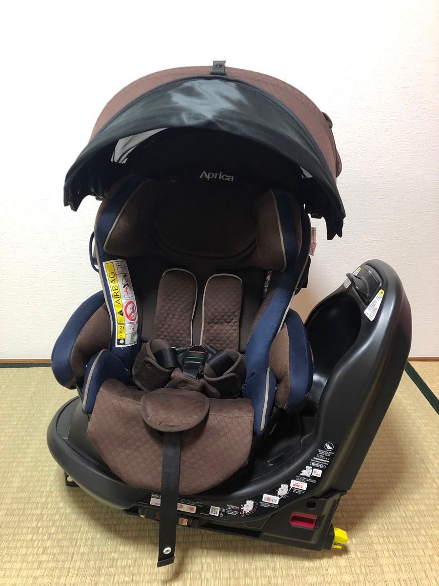 Aprica フラディアグロウ ISOFIX プレミアム  360° セーフティ チャイルドシート