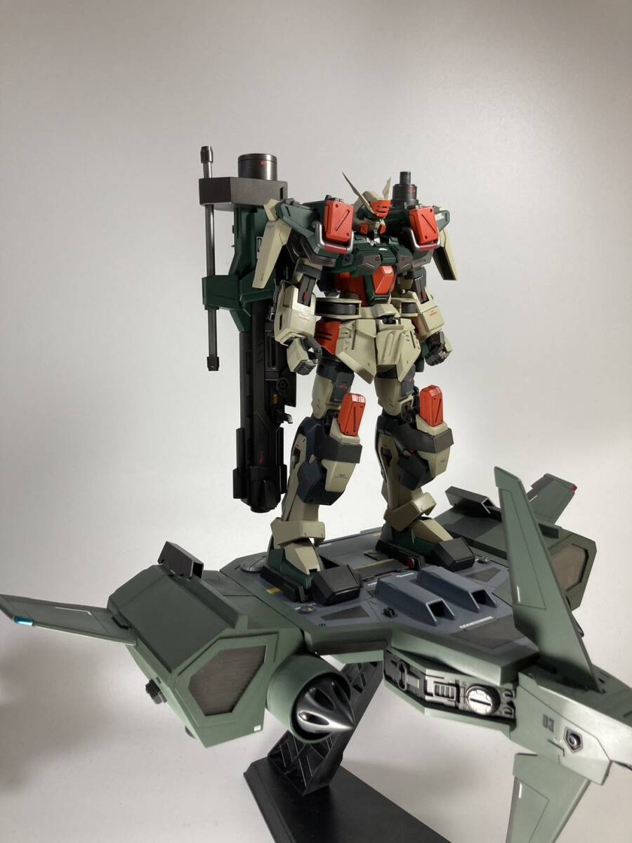 プロモデラー 雑誌掲載作品 1/100 バスターガンダム & グゥル 完成品 ガンプラ ガンダムSEED シード_1/100バスターのせれます。