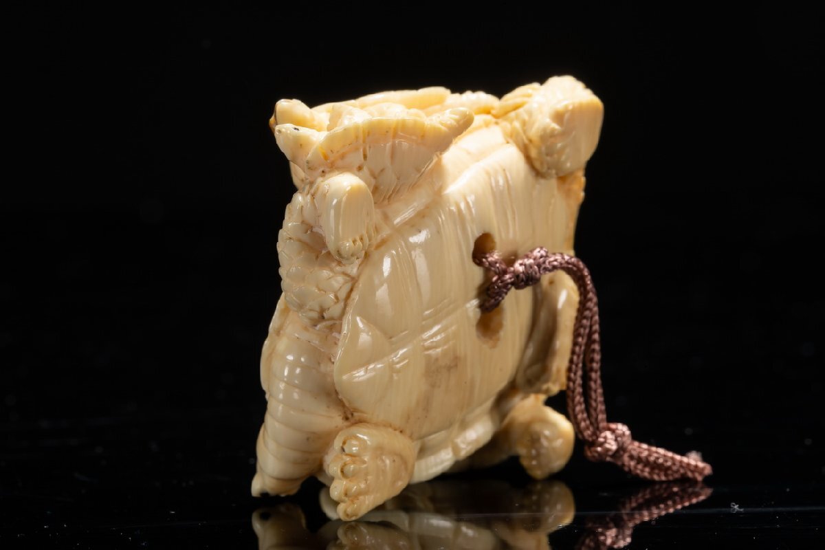 [. old .]. famous collection house purchase goods era thing Special kind white material large shape turtle . netsuke accessories antique goods old fine art FK03-15S1