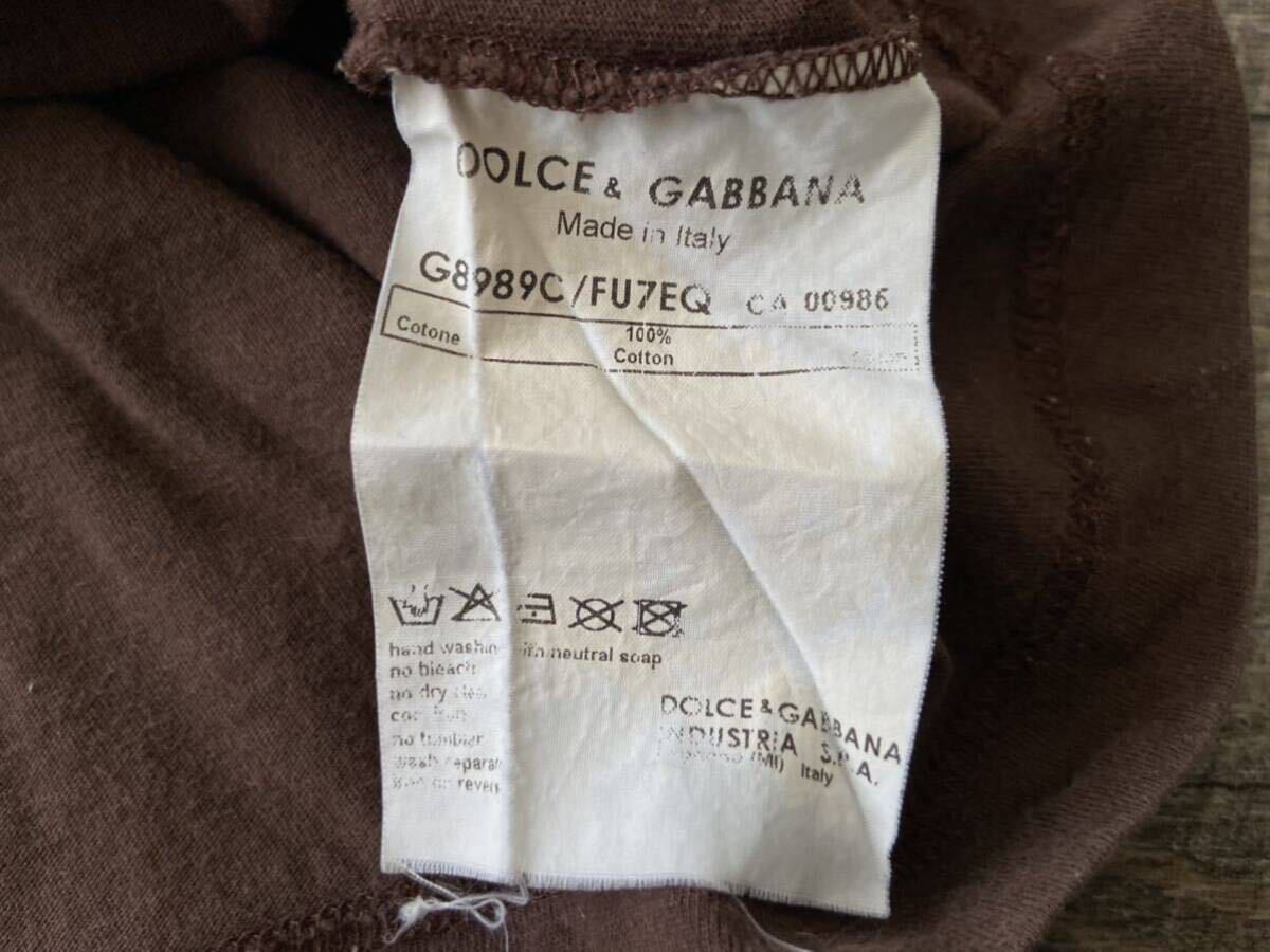 定番 イタリア製 DOLCE&GABBANA ドルチェ&ガッバーナ 襟ロゴパッチ Vネック 半袖 Tシャツ 46(M相当) ブラウン ストレッチ トップス メンズの画像7