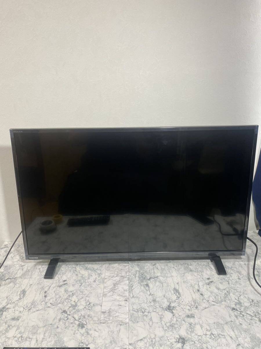 j697k Toshiba телевизор REGZA 32S24 2020 год производства б/у исправно работающий товар 