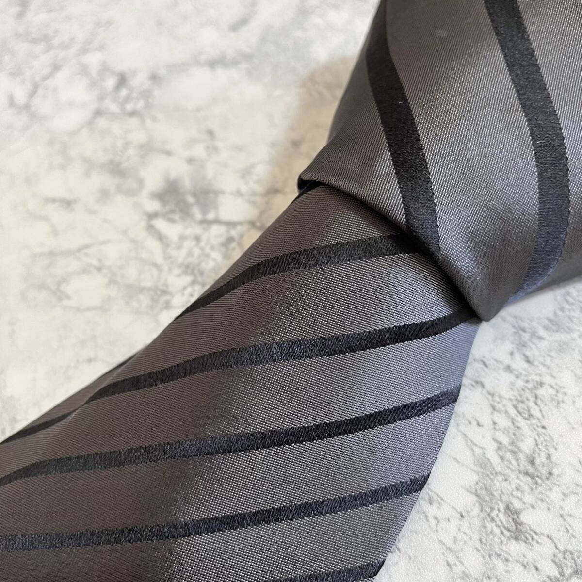 1 jpy beautiful goods Dolce & Gabbana DOLCE&GABBANA same day shipping brand necktie business suit silk silk high brand stripe pattern gray 