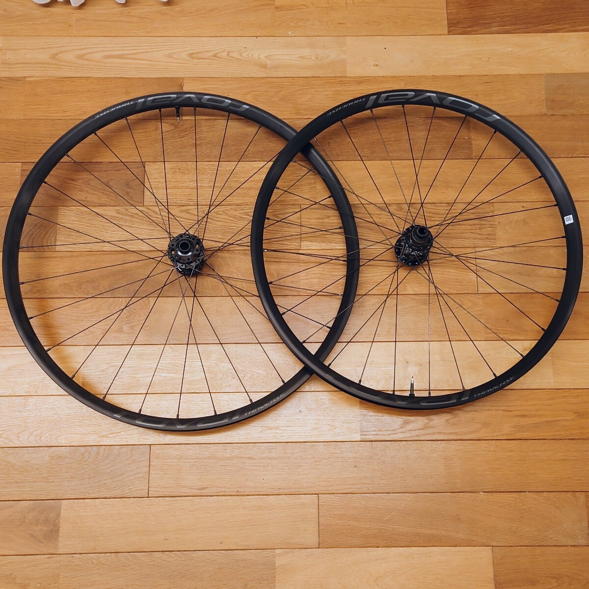超美品 ROVAL Traverse 29 27 5 マレット ホイールセット 超美品 ROVAL Traverse 29 27 5 マレット ホイールセット