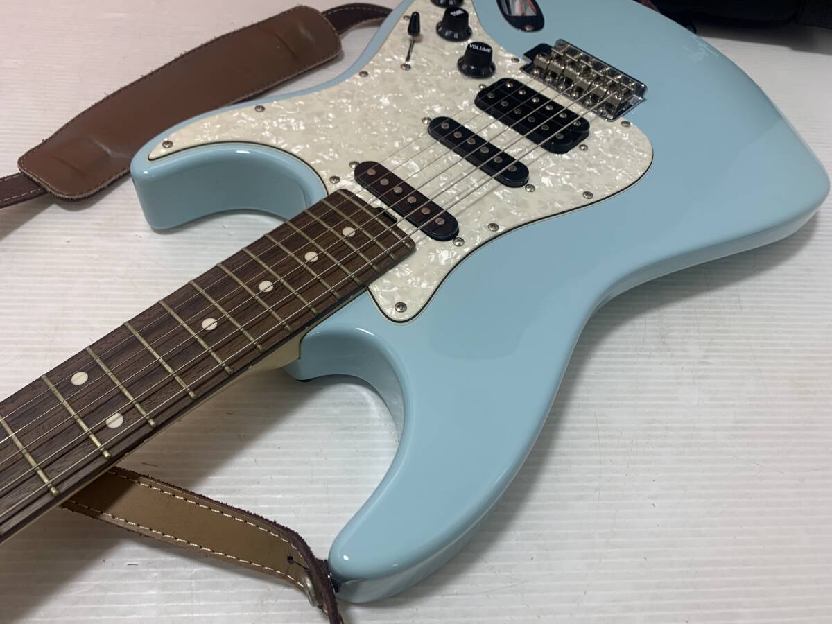 7060◆Bacchus Hand Crafted Equipment バッカス エレキギター Genuine Quality G-STUDIO GA-001 Fenderのケース付 BOSS TU-10 写真追加有_画像3