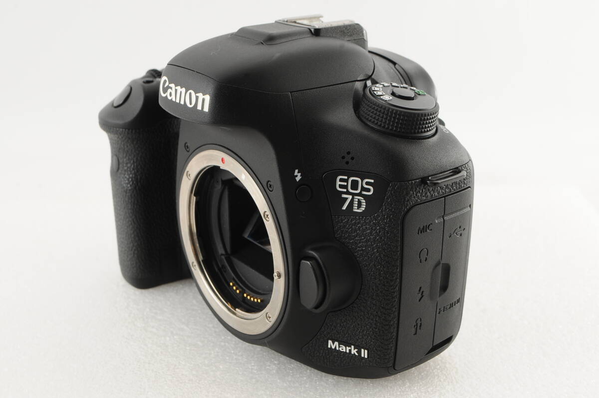 ★極美品★ Canon キヤノン EOS 7D MarkⅡマーク2 箱付き バッテリーグリップ付きの画像6