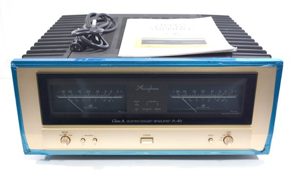 *Accuphase Accuphase A-46 stereo power amplifier *