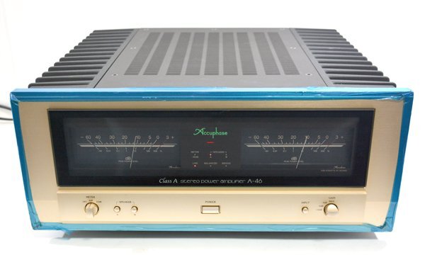 *Accuphase Accuphase A-46 stereo power amplifier *