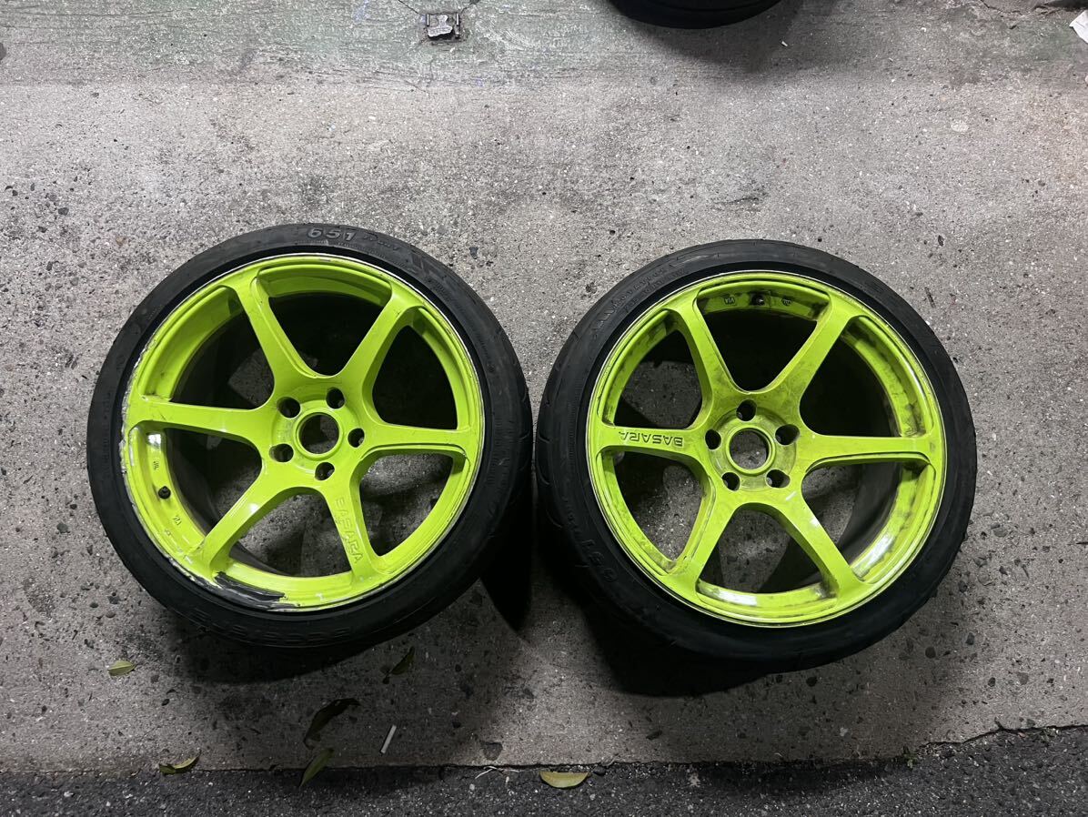 BASARAホイール 2本セット18インチ　9.5J オフセット0 蛍光イエロー　ドリケツ　見栄えに難あり　235/40R/18 アクセレラ_画像1