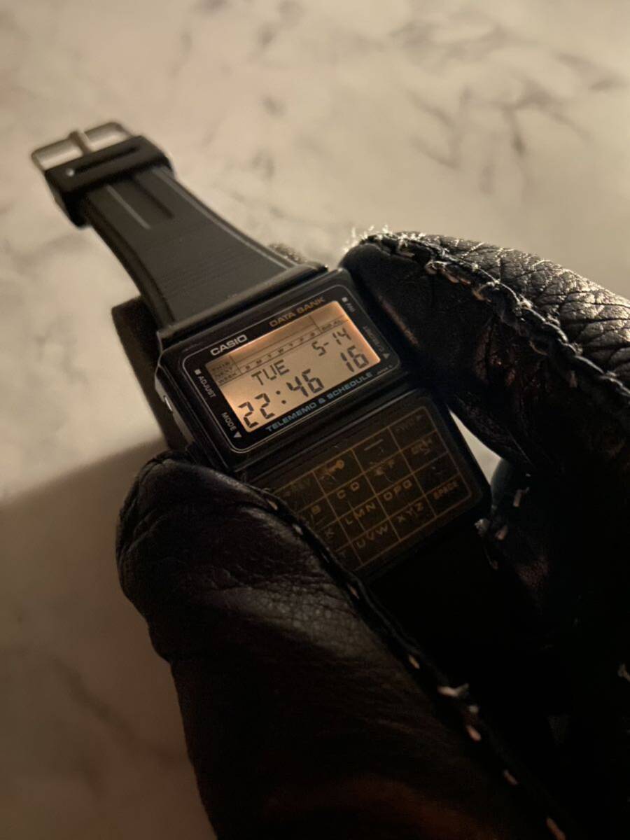 ★80's Vintage★【送料無料】 CASIO DATABANK DBC-60 豆球ライト 新品電池 新品ベルト データバンク オールブラック ヴィンテージカシオ！_画像3