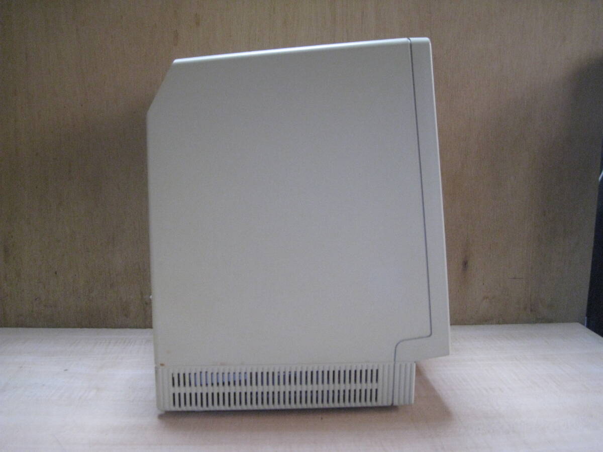 起動可美品 Apple Macintosh SE/FDHD メモリ4MB/HD240MB/システム6.0.7J 起動確認済/FD自動排出OK _画像9