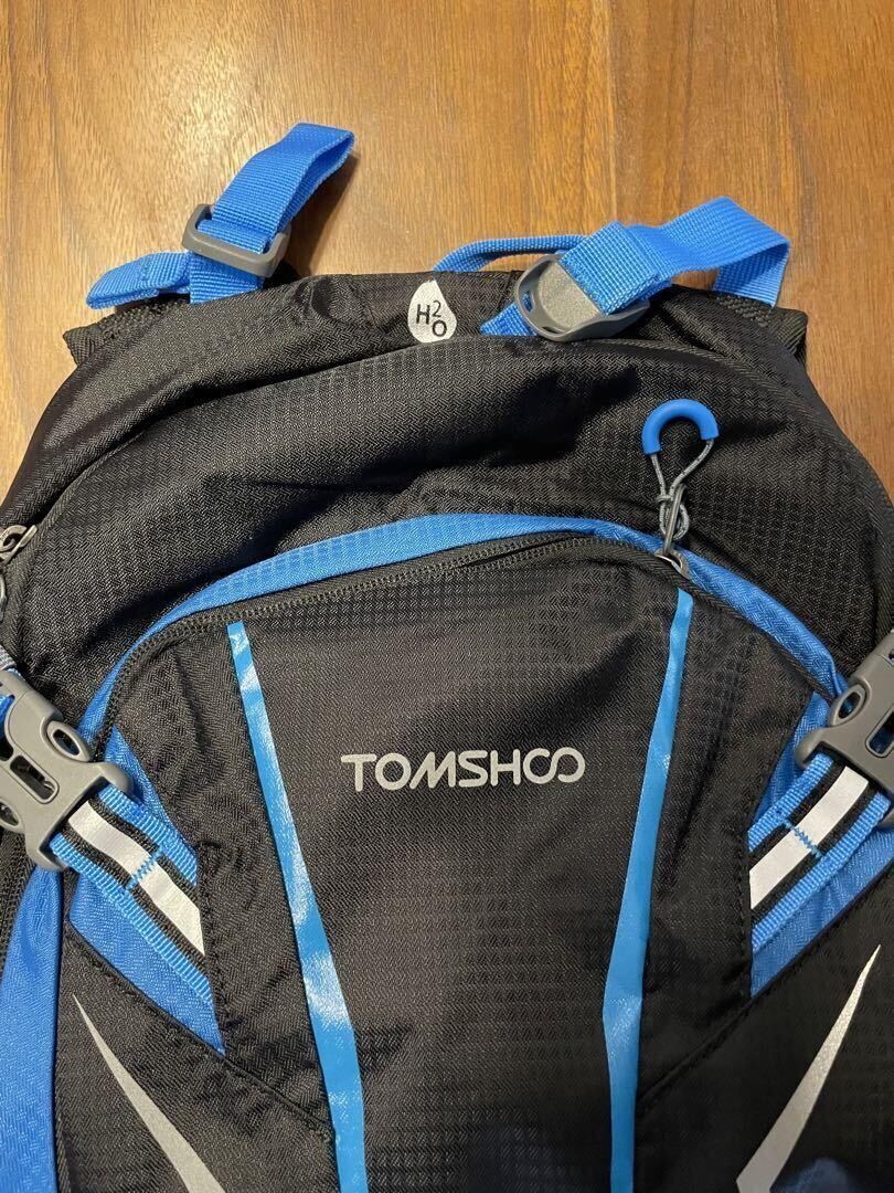 TOMSHOO 登山 リュックサック アウトドア キャンプ バックパック サイクリング バイク ハイキング 旅行 大容量 30L 黒 青 ブラック ブルー_画像2