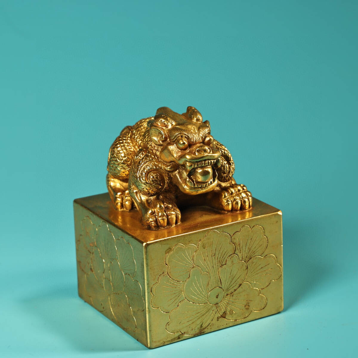 【古寶奇蔵】銅製・塗金・瑞獣印章・置物・賞物・中国時代美術_画像2