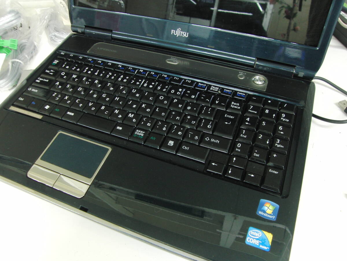 富士通 FMV LIFEBOOK AH550/5A Core i5 450M Windows7 ノートPCの画像3