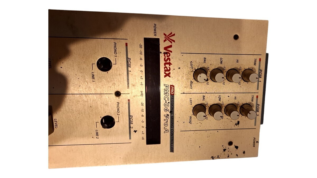 22028 VESTAX/べスタクス/PMC-06ProA/DJ ミキサー/プロフェッショナルミキシングコントローラー/本体/コレクター収集/機材/音響機器/当時物_画像2
