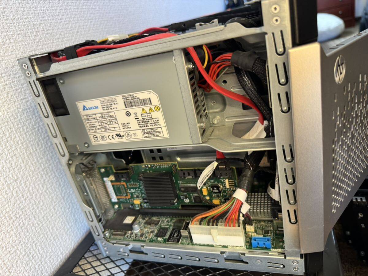 HPE MicroServer Gen8 used Xeon E3-1265Lv2 MEMORY 16GB SSD 240GB SAS9212