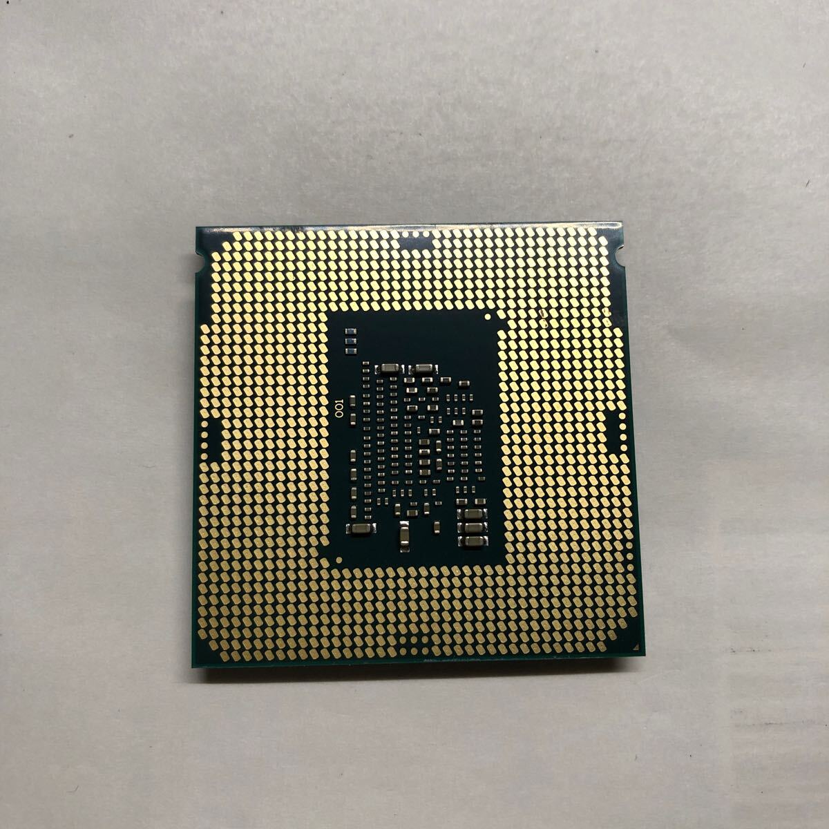 Intel CPU Core i3-6100 SR2HG 3.70GHz /108の画像2